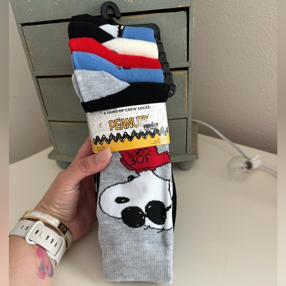 NWT 6pack Snoopy Socks